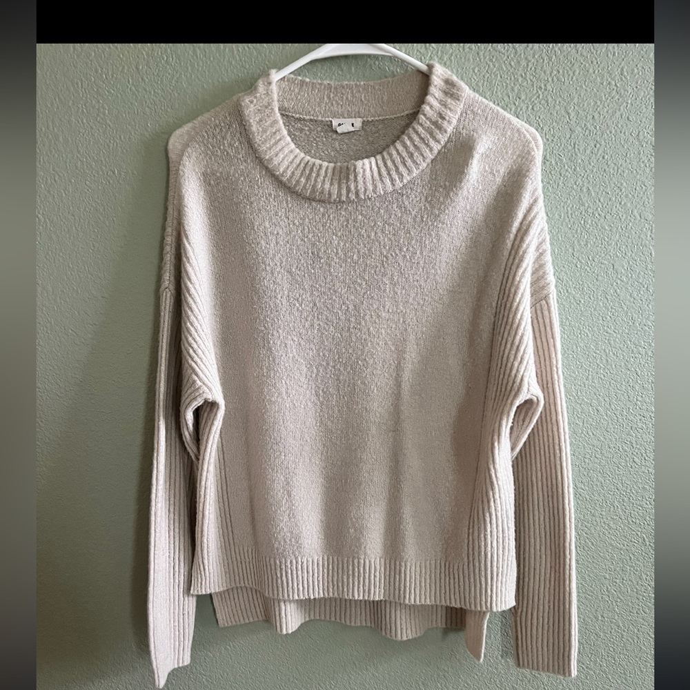 Sand knit sweater